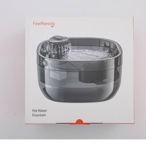FeelNeedy Pet Water Fountain in Gray